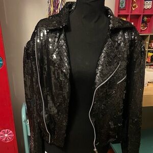 Vintage Just Fabulous black sequin motorcycle jacket size smalll , zip front .